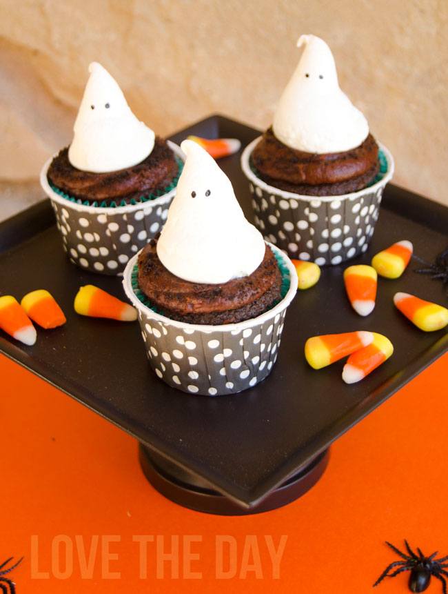 Ghost Chocolate Cupcakes