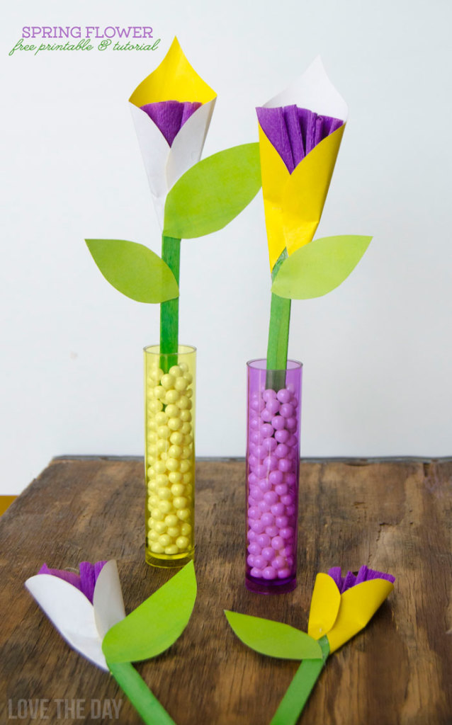 How To Make Paper Flowers: FREE Printable & Tutorial 