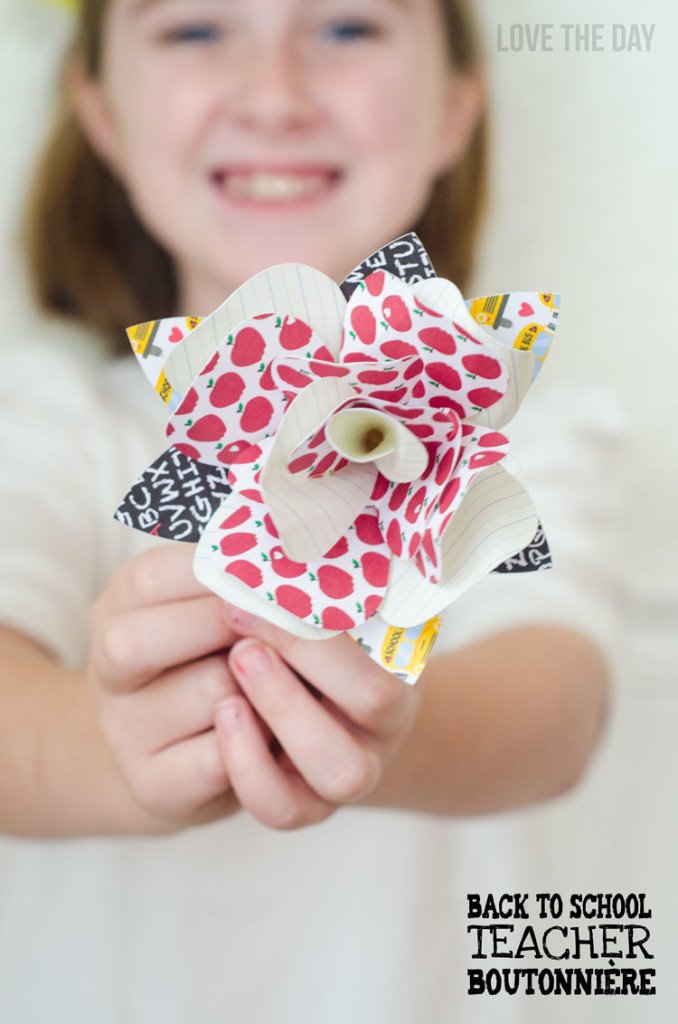 Back To School Crafts:: Teacher Boutonnières by Love The Day