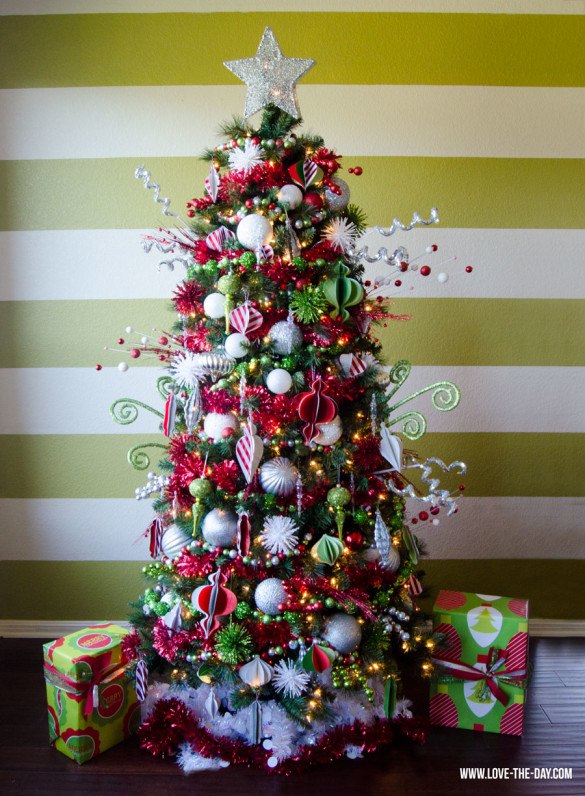 Whimsical Christmas Tree Decorating Ideas:: Michaels Makers