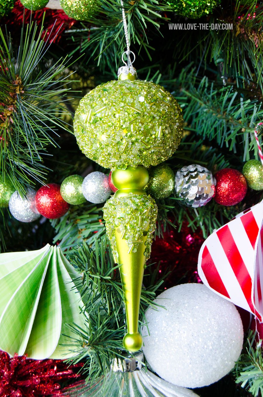 Whimsical Christmas Tree Decorating Ideas:: Michaels Makers
