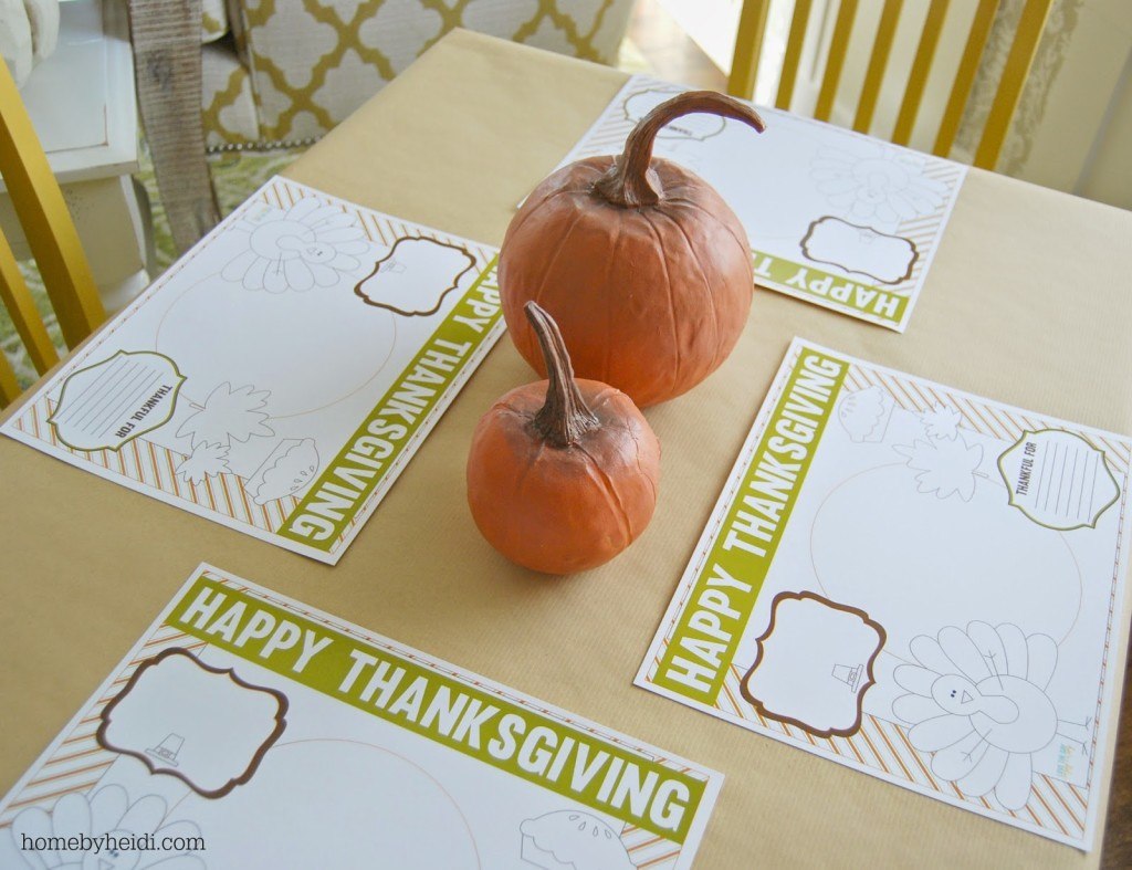 Thanksgiving coloring placemats