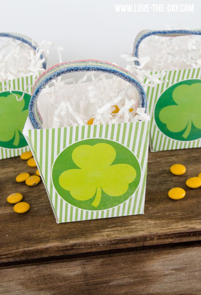 FREE St. Patrick's Day PRINTABLES:: Favor Boxes by Love The Day