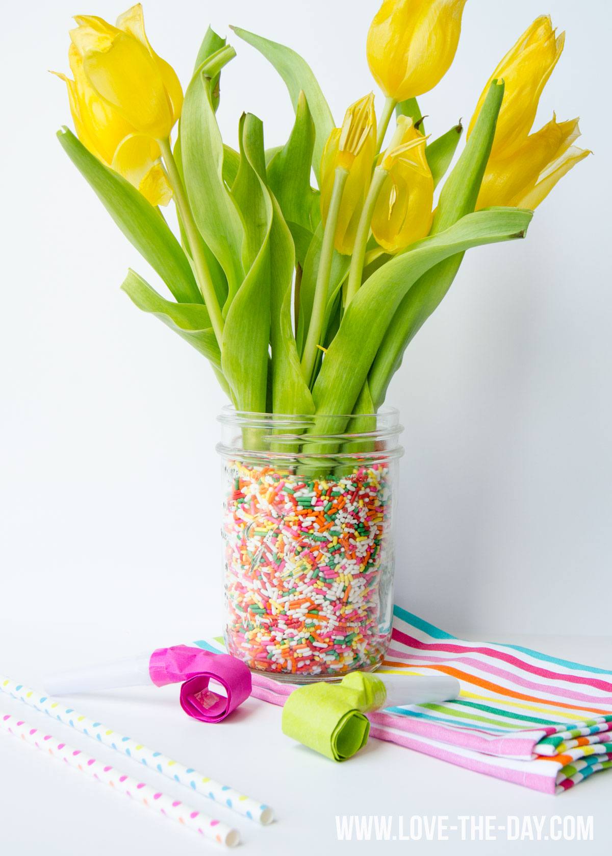 DIY Party Centerpieces with Sprinkles! 