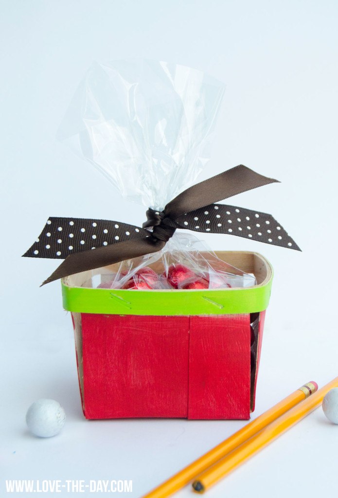 DIY Apple Gift Box by Love The Day
