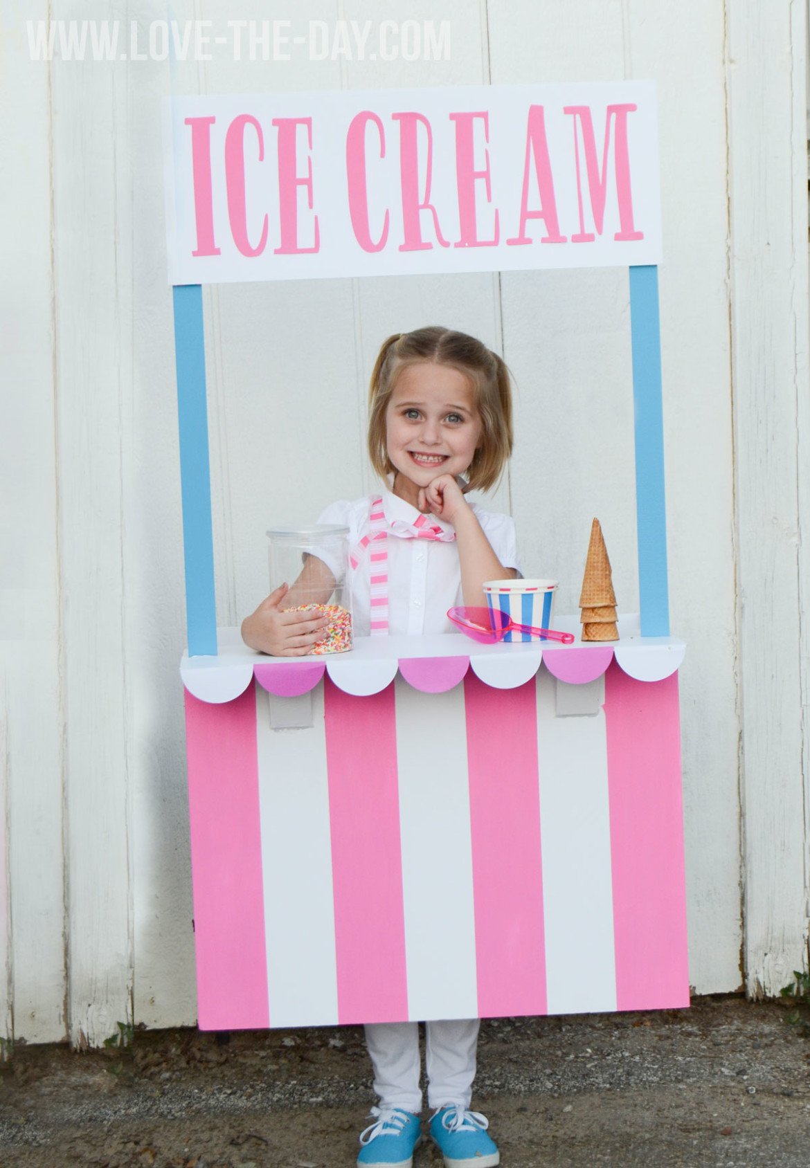 Costume Ideas for Kids:: Lemonade and Ice Cream Stands by Love The Day