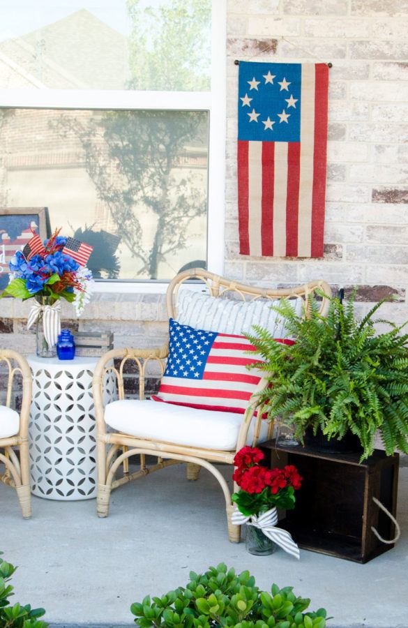 4th of July Front Porch Decor That Will Wow!