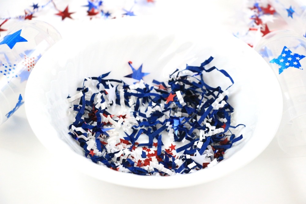 Try this easy and festive Patriotic Craft Idea - DIY Confetti Poppers by Polka Dotted Blue Jay on Love the Day