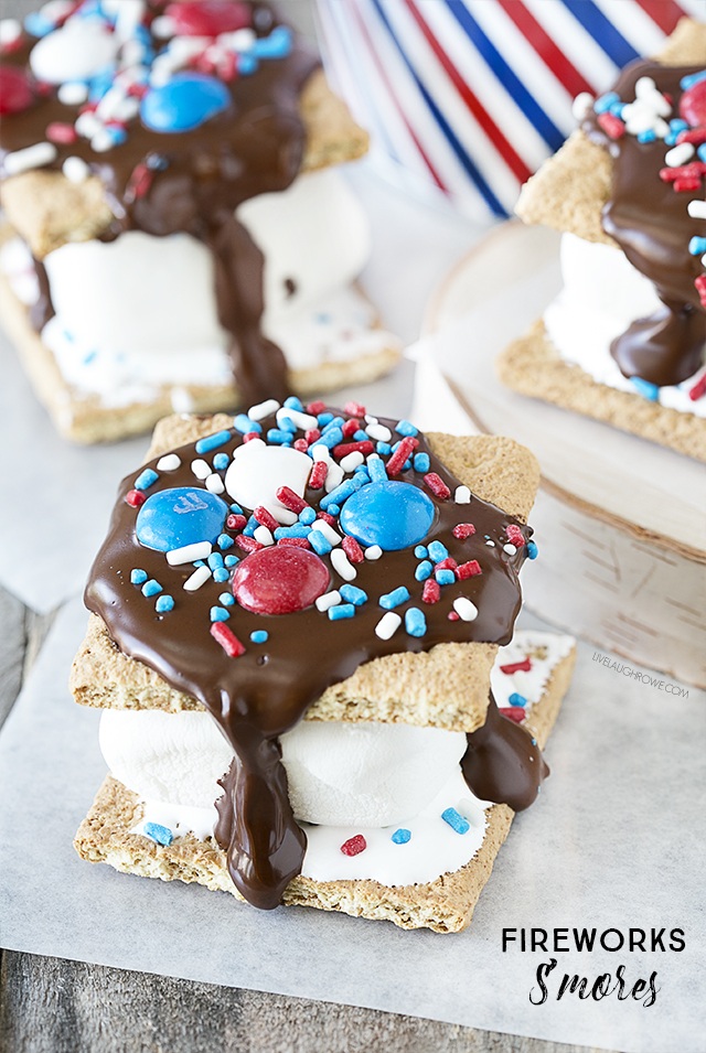 30 Red, White, & Blue 4th of July Dessert Recipes on Love the Day