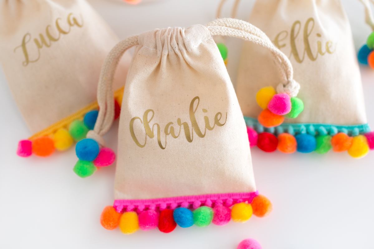 What To Put In Favor Bags 1St Birthday at Felipe Buffington blog