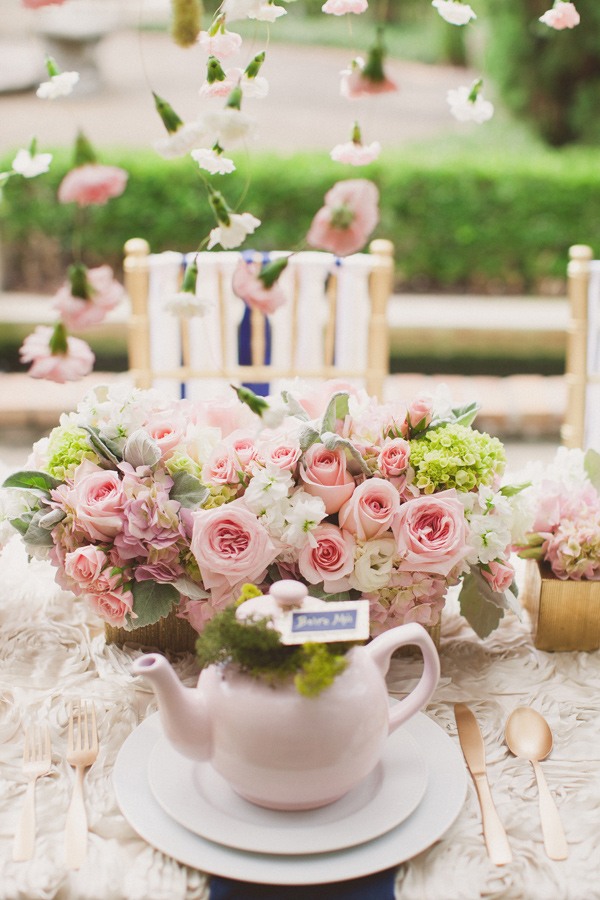 Gorgeous Parisian Themed Bridal Shower Ideas on Love the Day (800 x 1200 Pixel)