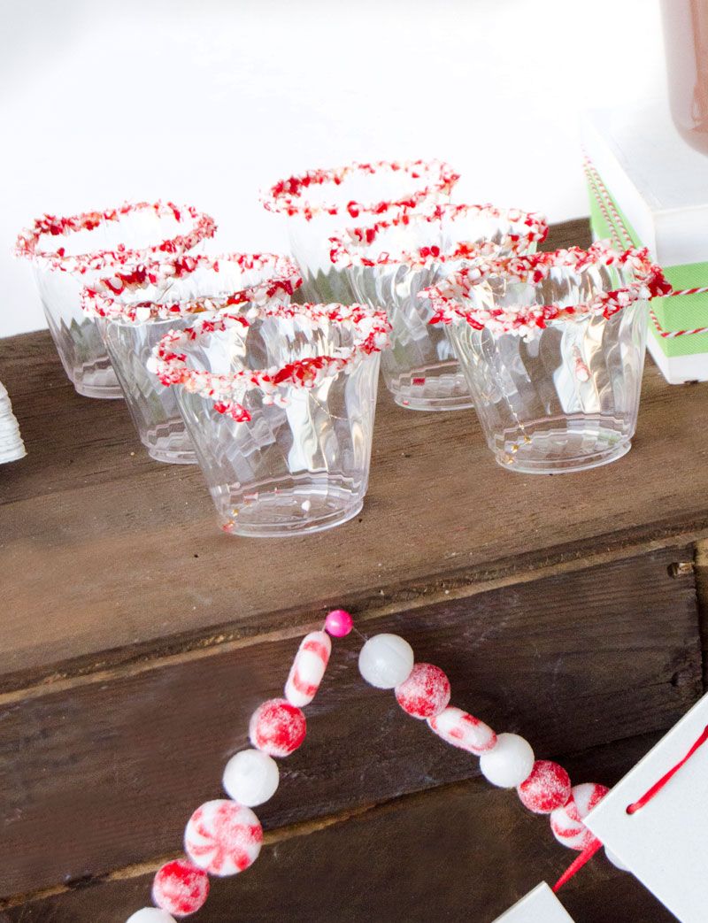 Hot Cocoa Stand Ideas by Lindi Haws of Love The Day