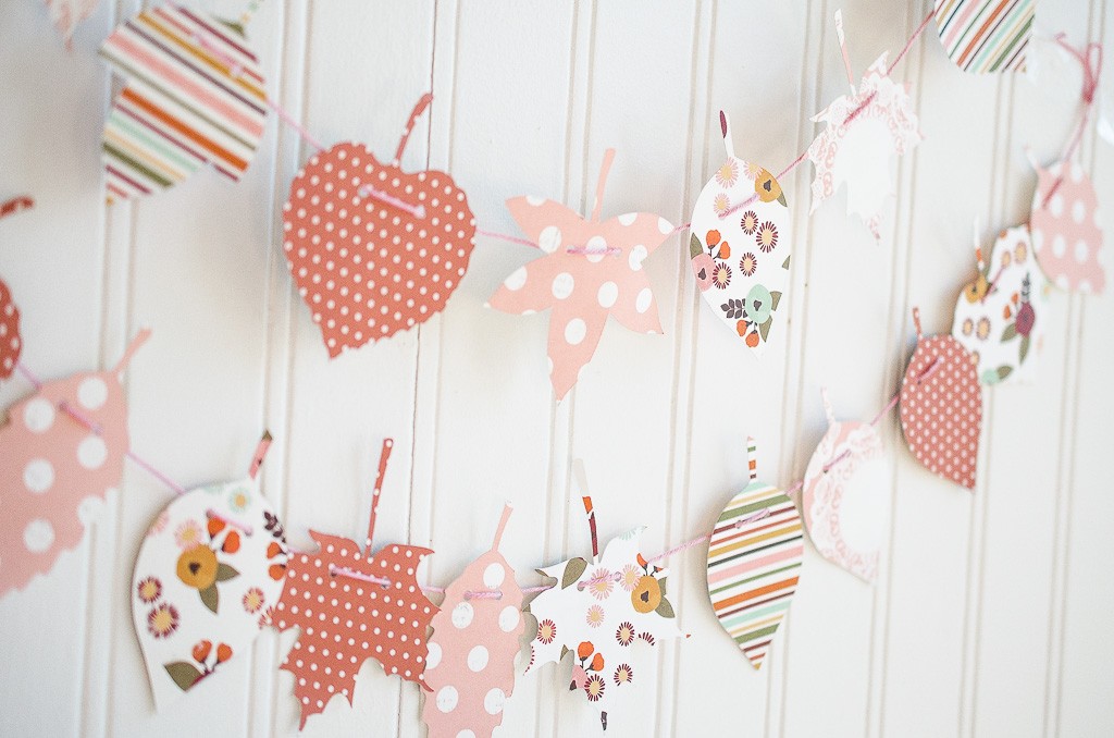 DIY Thanksgiving Garland by Fawn on Love the Day