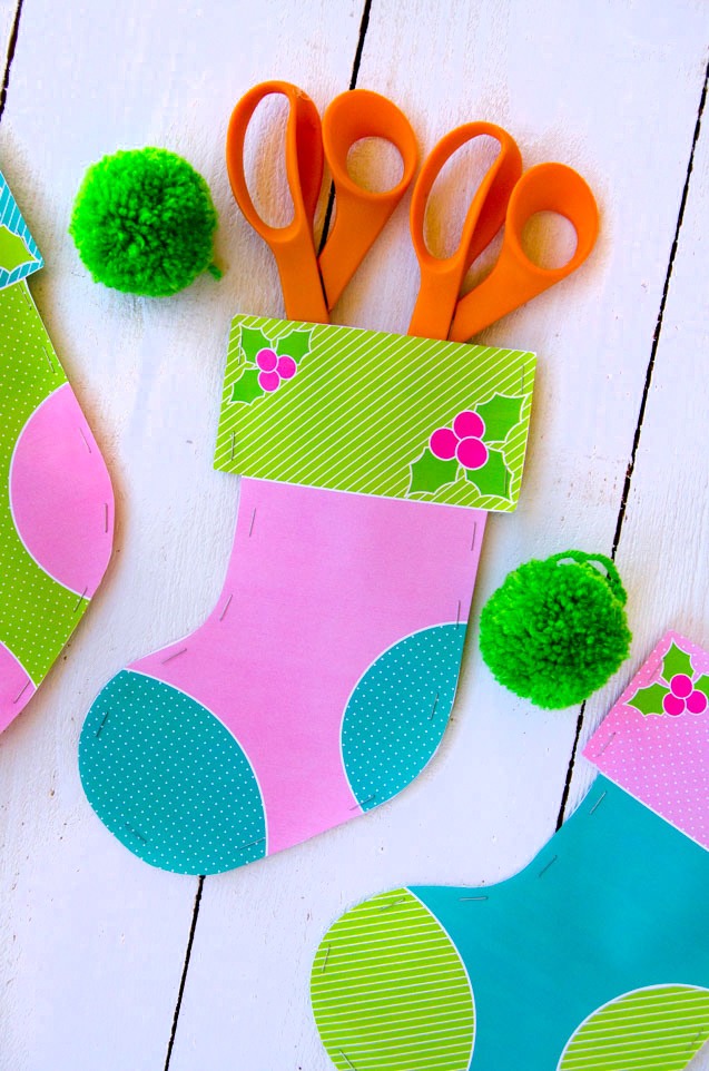 FREE Printable Stockings by Lindi Haws of Love The Day