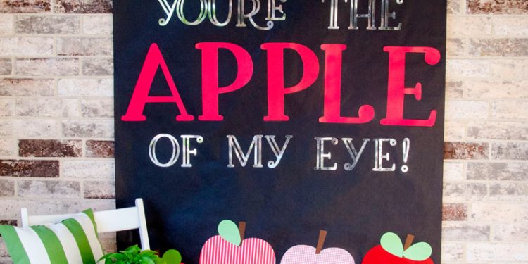 Apple Teacher Door Ideas with Cricut by Lindi Haws of Love The Day