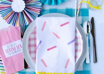 DIY Sprinkle Napkins by Lindi Haws of Love The Day