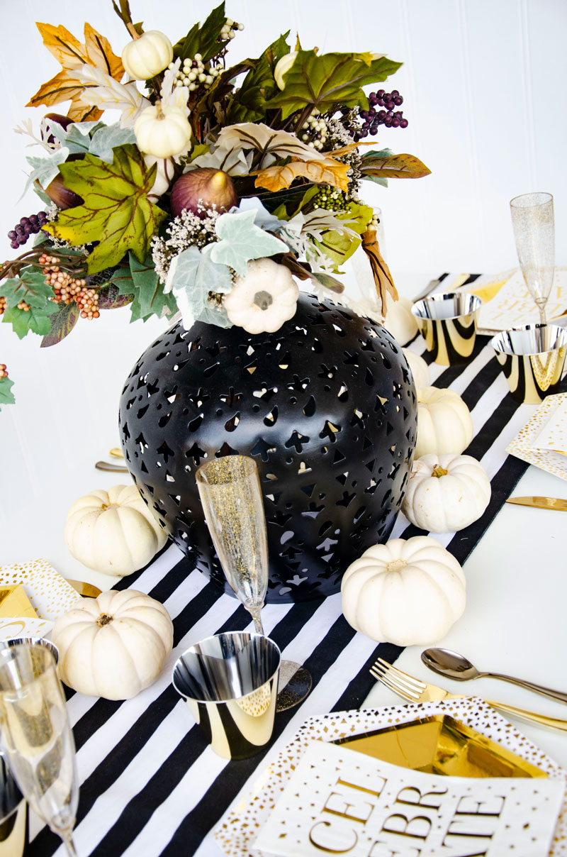 How To Host A Friendsgiving Dinner by Lindi Haws of Love The Day