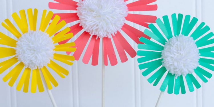 DIY Flower Cake Toppers with Cricut by Lindi Haws of Love The Day