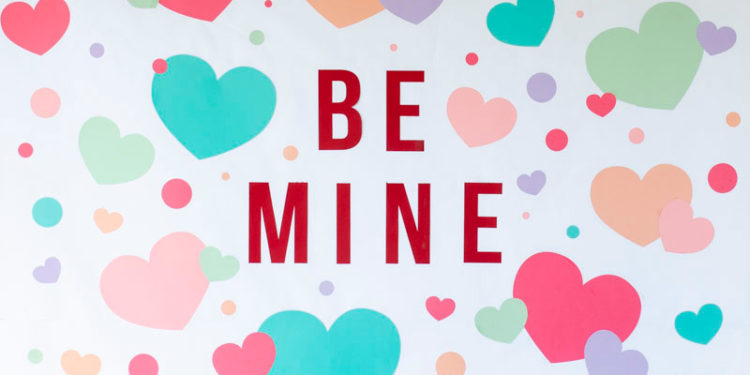 How To Make A Backdrop with a Cricut Machine