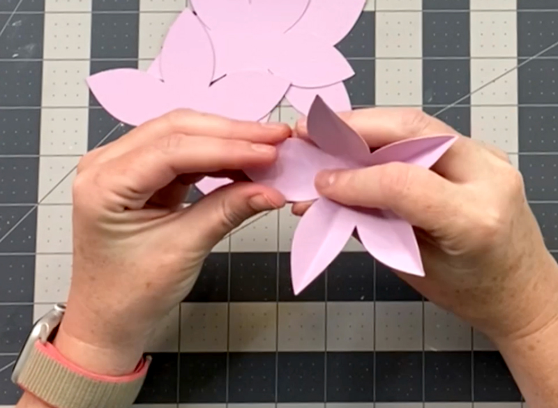 Easy paper flower craft tutorial