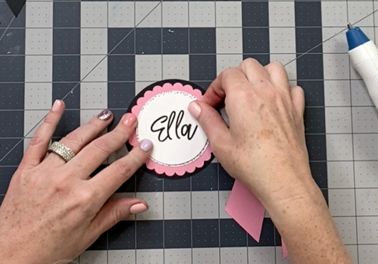 Wedding Name Tags with Cricut by Lindi Haws of Love The Day
