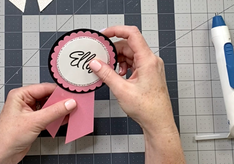 Wedding Name Tags with Cricut by Lindi Haws of Love The Day
